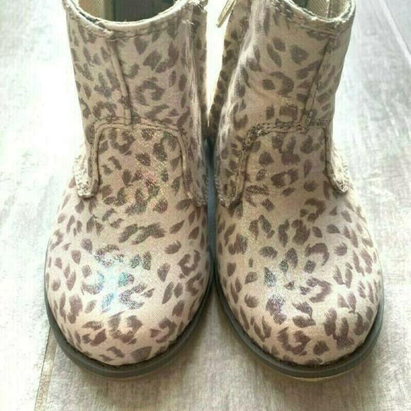 SKECHERS Baby Girl Toddler Boots Shoes NEW Memory Foam Leopard Shimmer Sz 7 Cute - Picture 2 of 7